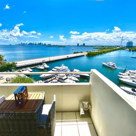 Premium Modern Waterfront Apartment With Miami Skyline View On The Bay 5 Mins Drive To Miami Beach With Free Parking Extérieur photo