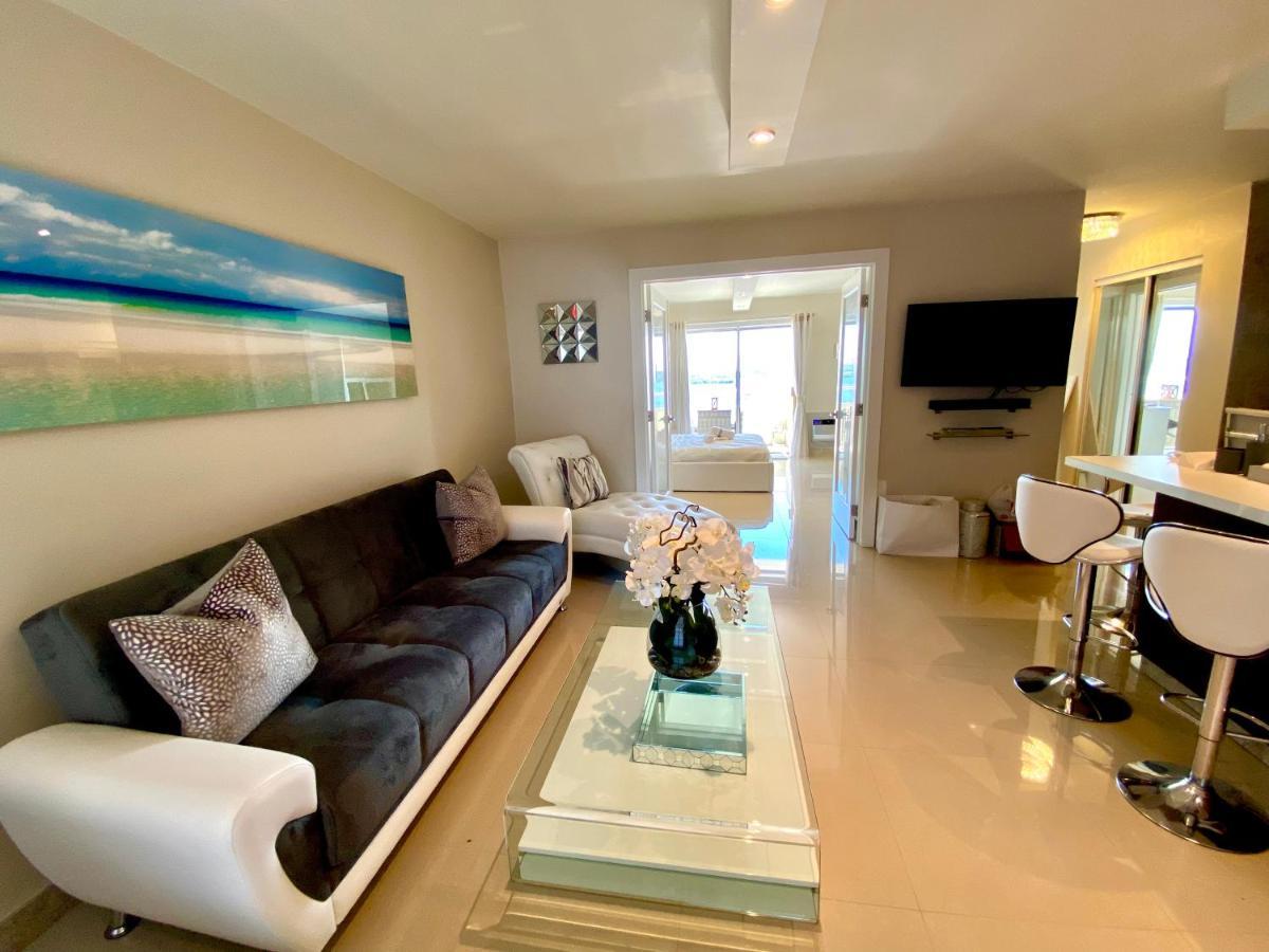 Premium Modern Waterfront Apartment With Miami Skyline View On The Bay 5 Mins Drive To Miami Beach With Free Parking Extérieur photo