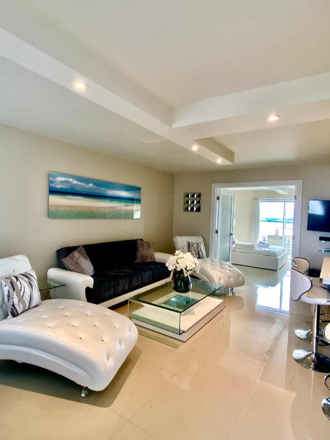 Premium Modern Waterfront Apartment With Miami Skyline View On The Bay 5 Mins Drive To Miami Beach With Free Parking Extérieur photo
